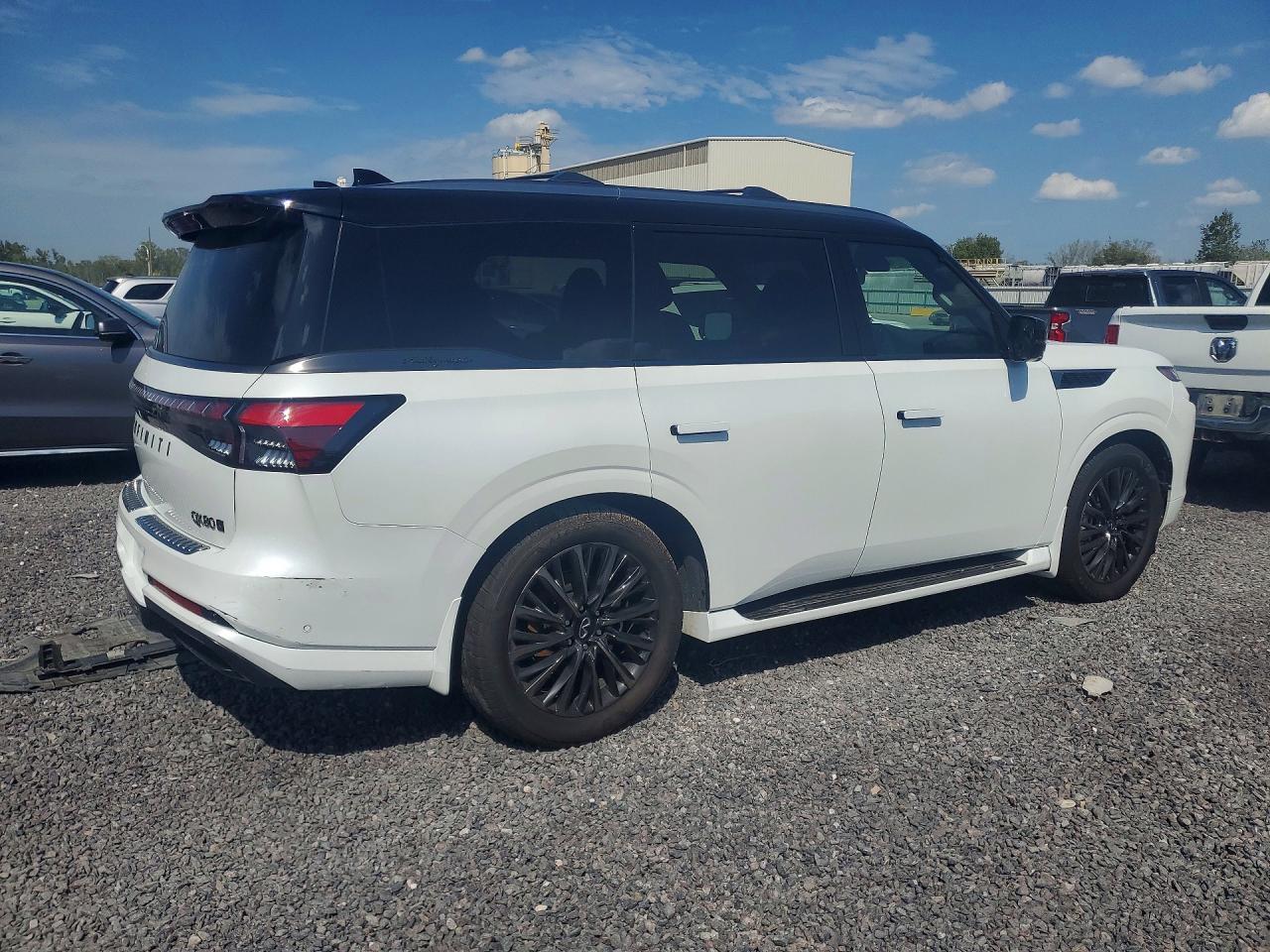 2026 Infiniti Qx80 Autograph - Фото 3