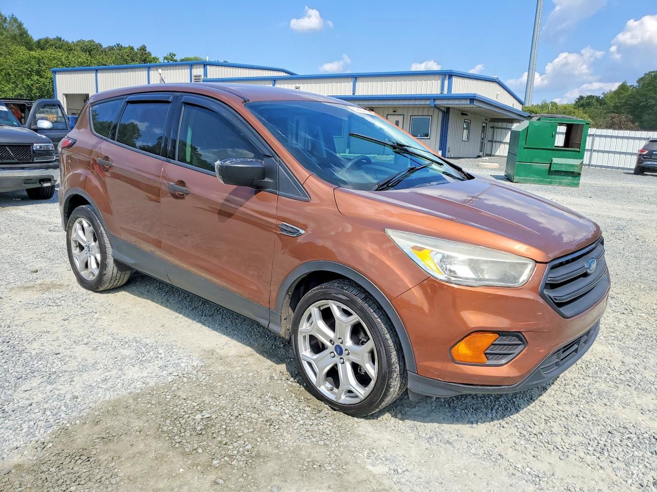 2017 Ford Escape S - Фото 4