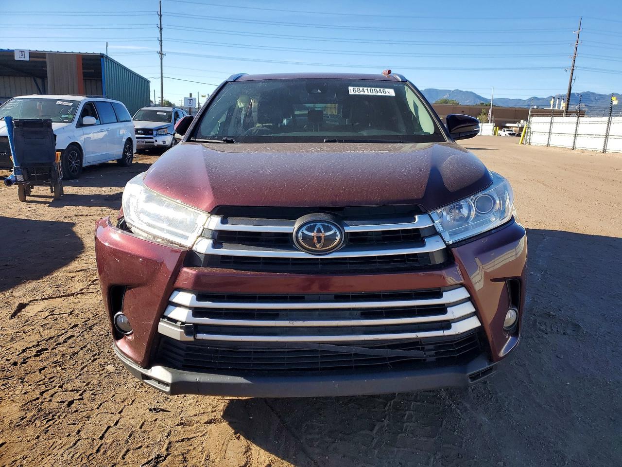 2017 Toyota Highlander Xle - Image 5