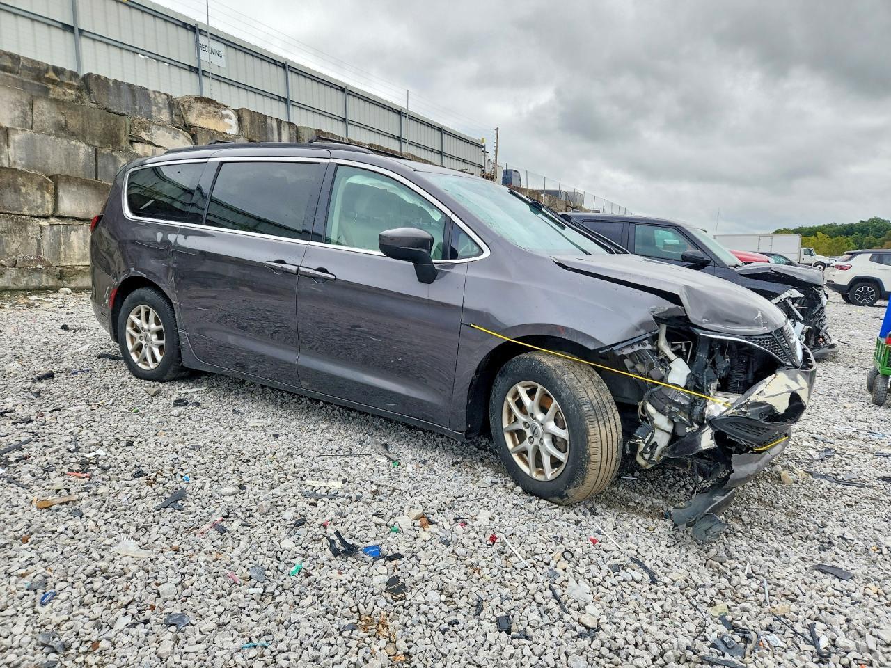 2021 Chrysler Voyager Lxi - Image 4