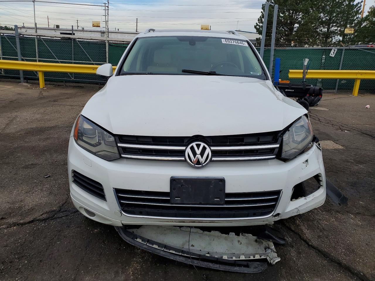 2013 Volkswagen Touareg V6 - Фото 5