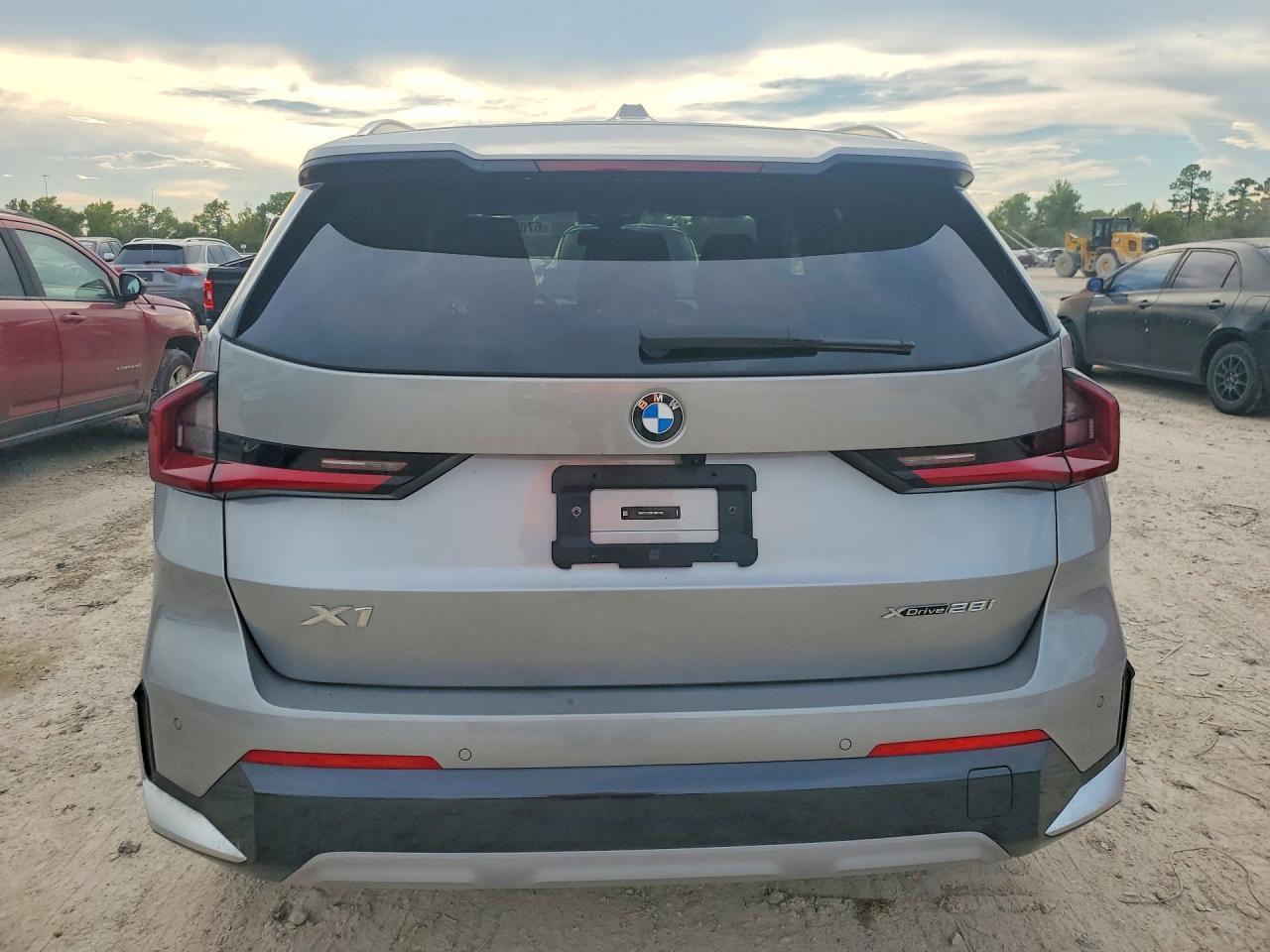 2026 BMW X1 xDrive28I - Фото 6