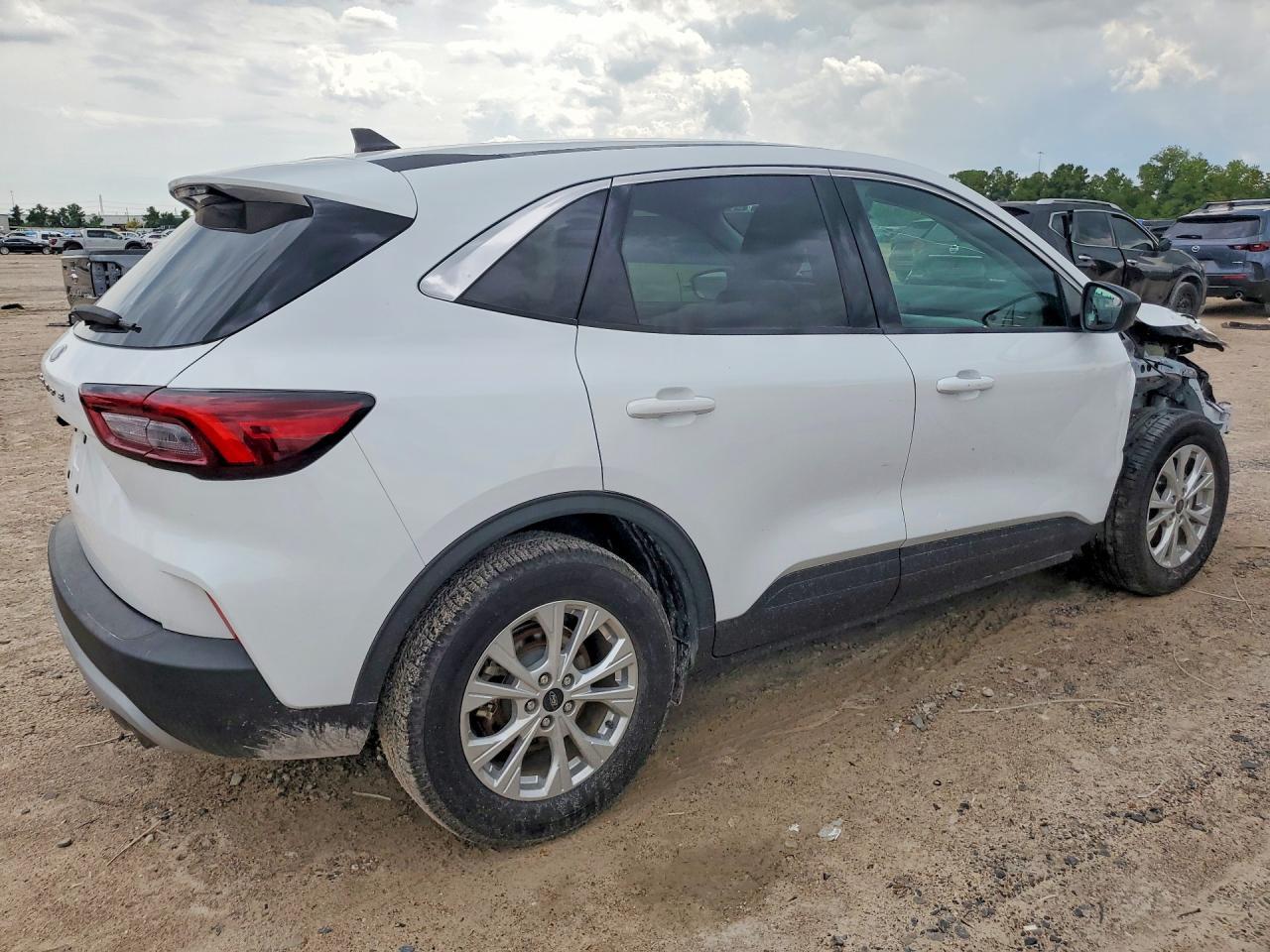 2024 Ford Escape Active - Фото 3