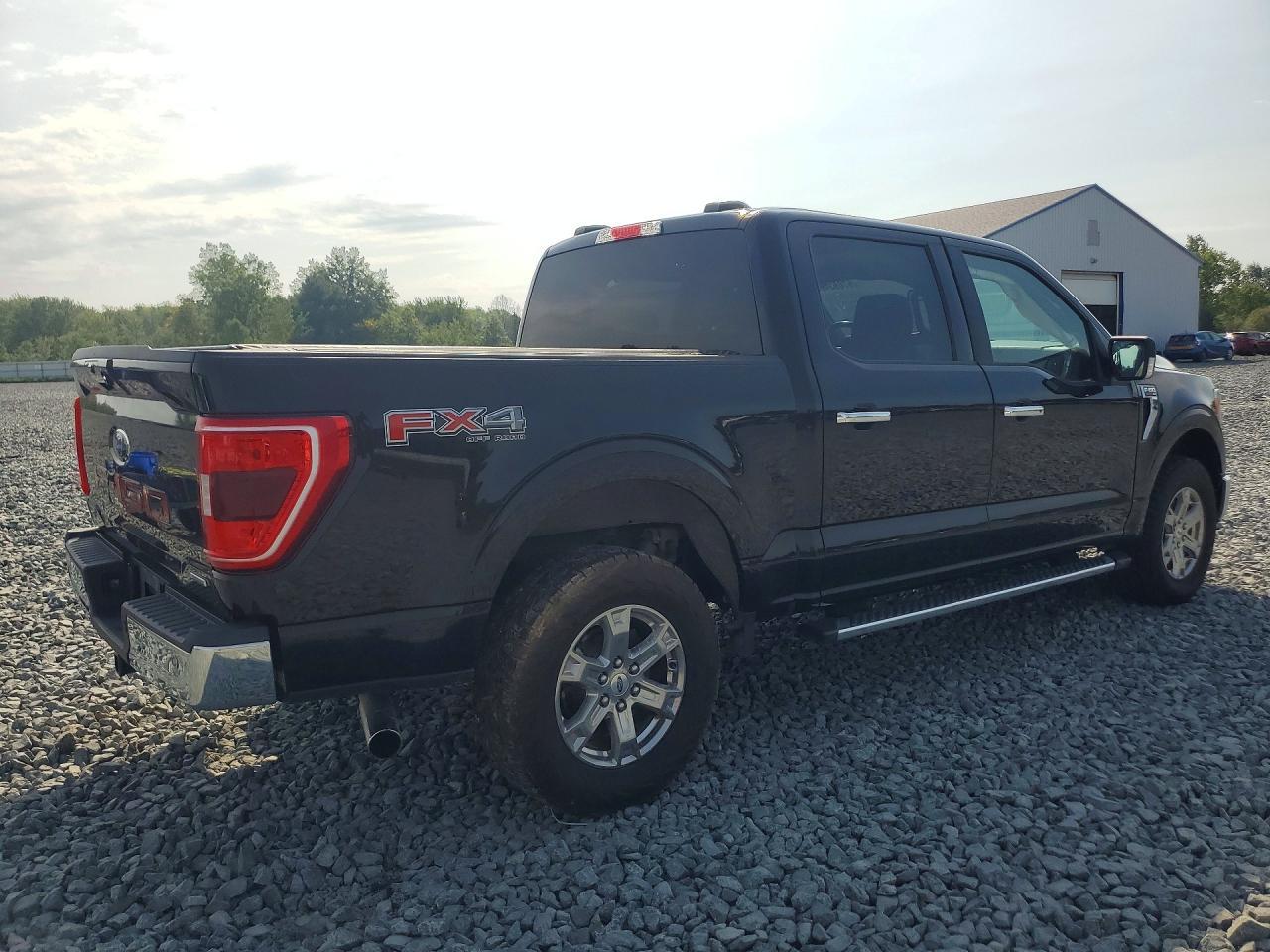 2022 Ford F150 Supercrew - Image 3