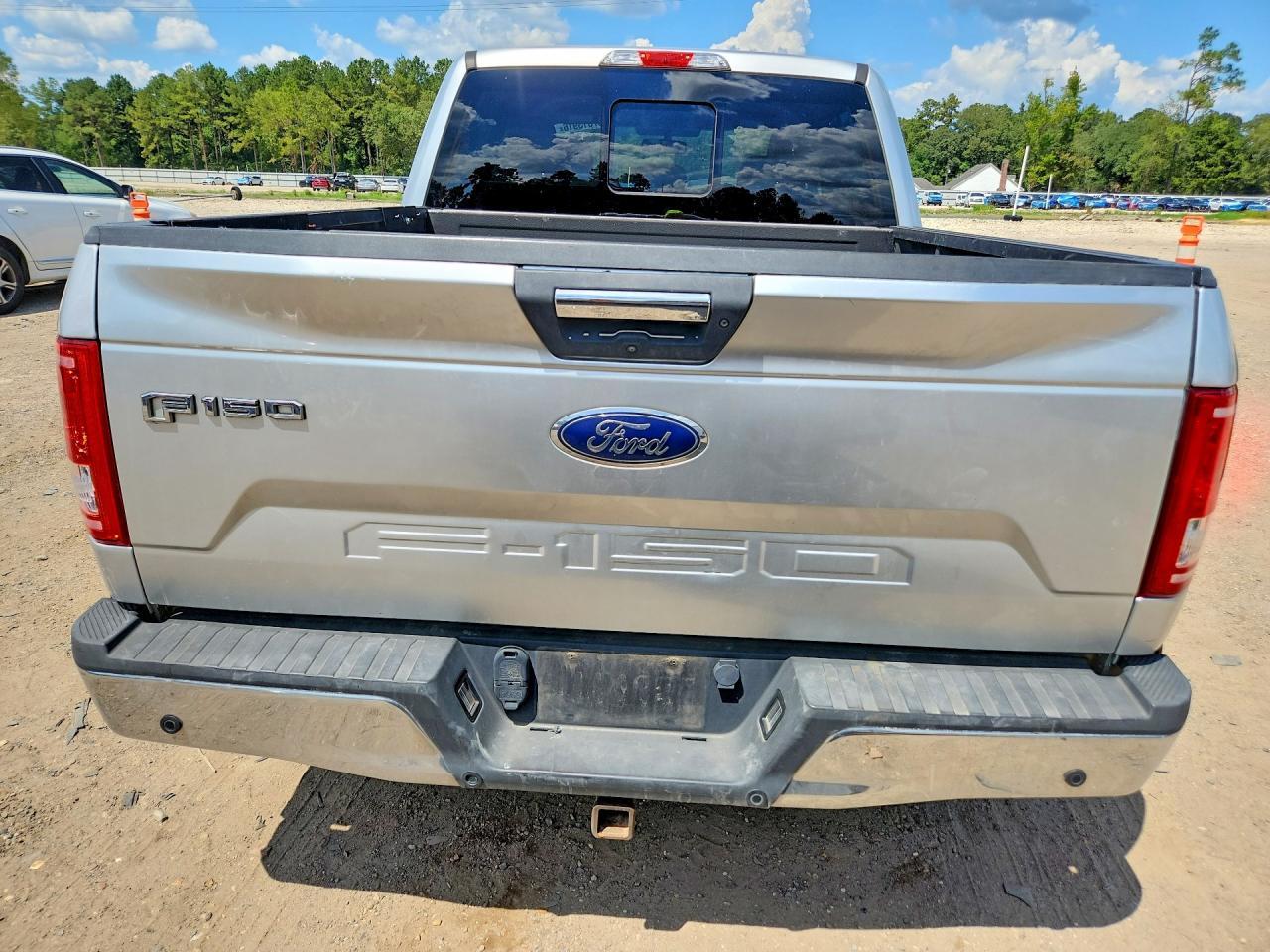 2016 Ford F150 Supercrew - Фото 6