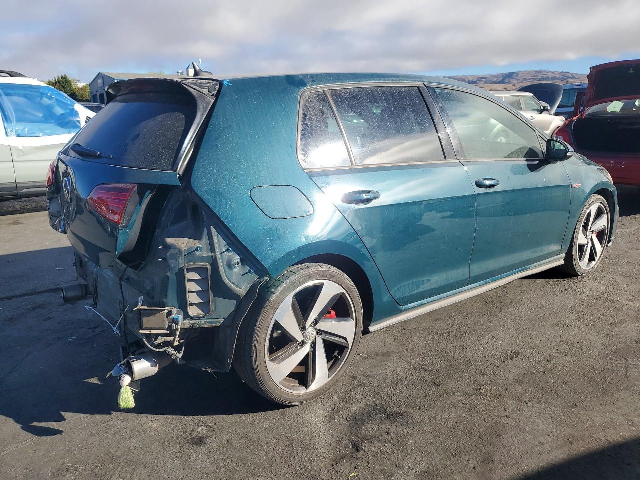 2018 Volkswagen Gti S/Se - Фото 3