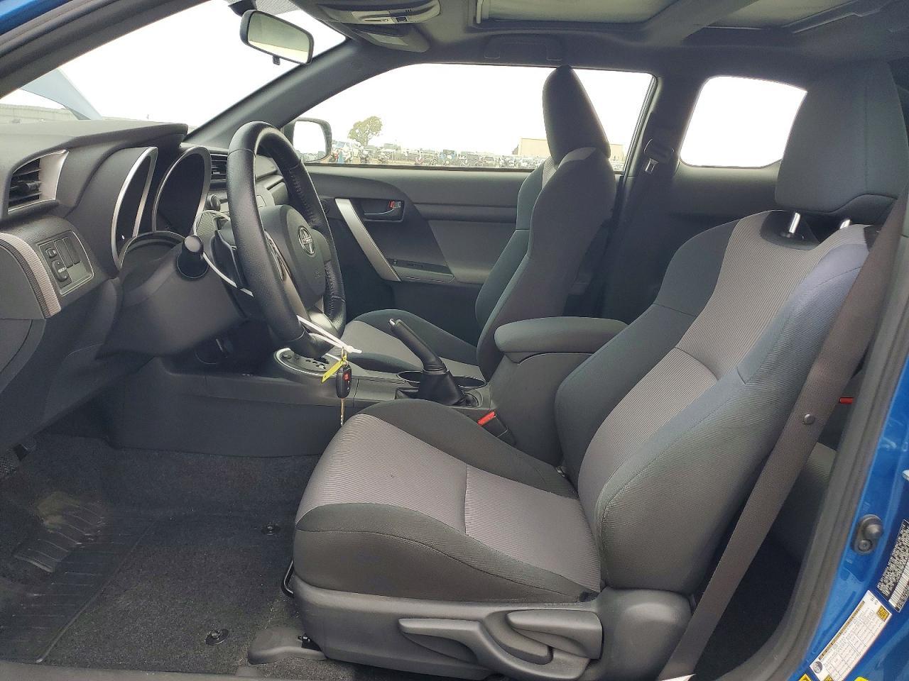 2015 Scion Tc Base - Image 7