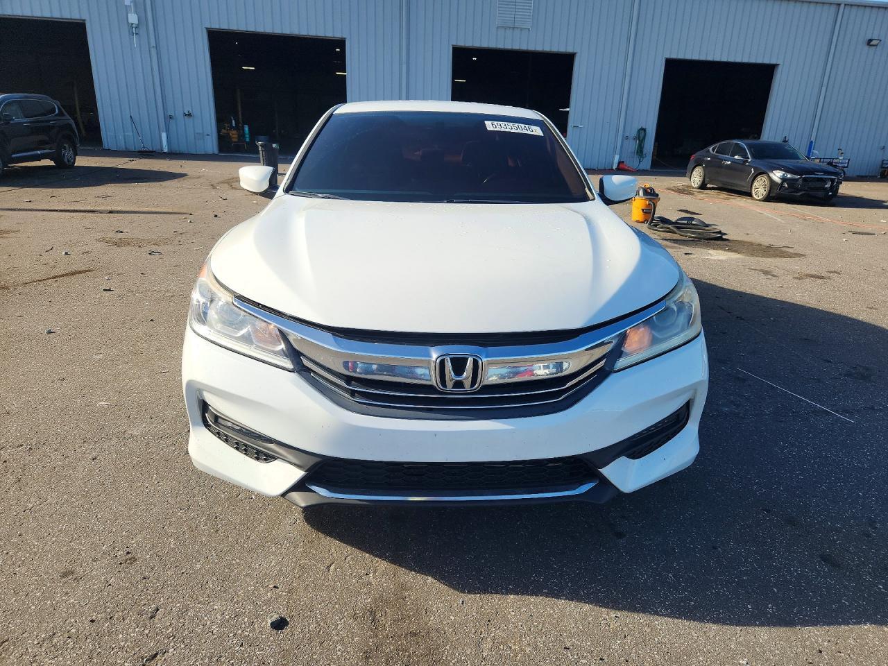 2016 Honda Accord Lx - Image 5