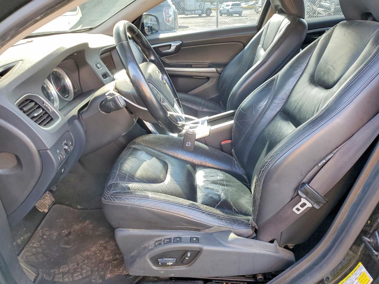 2012 Volvo S60 T5 - Image 7