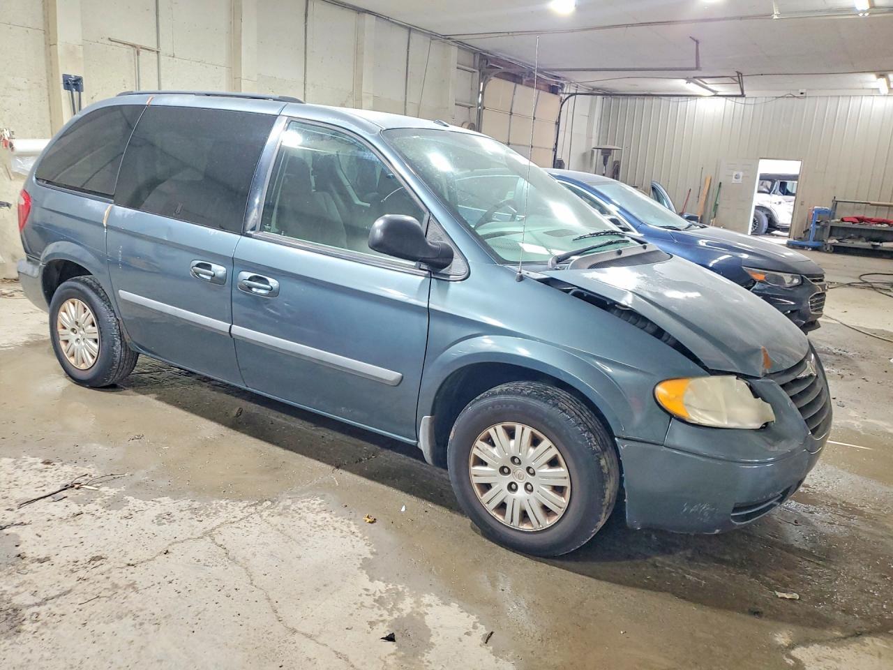 2006 Chrysler Town & Country - Фото 4