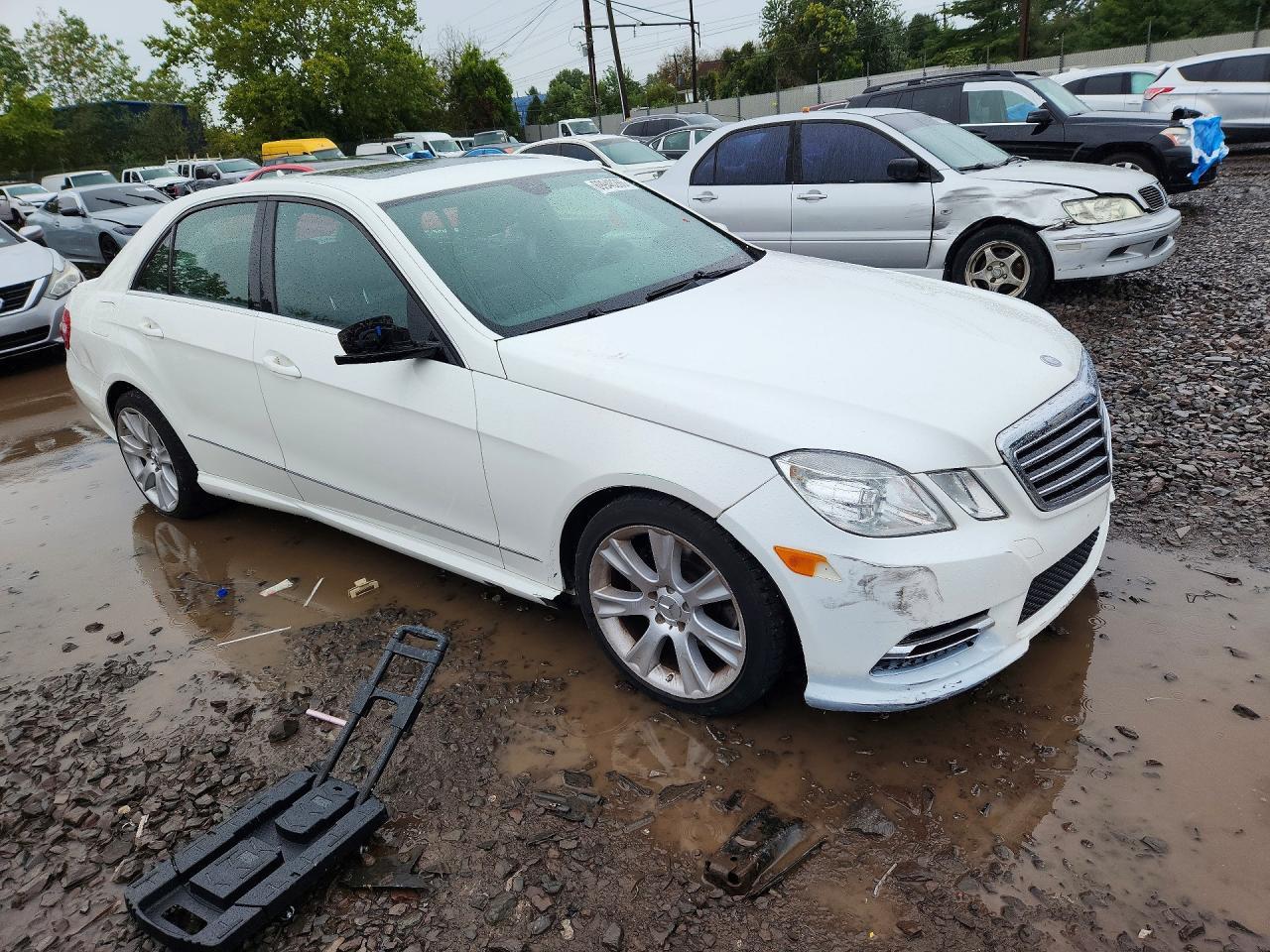 2013 Mercedes-Benz E 350 4Matic - Image 4
