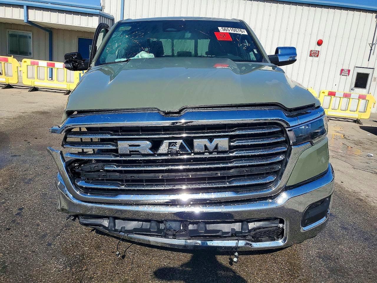 2026 Ram 1500 Laramie - Фото 5
