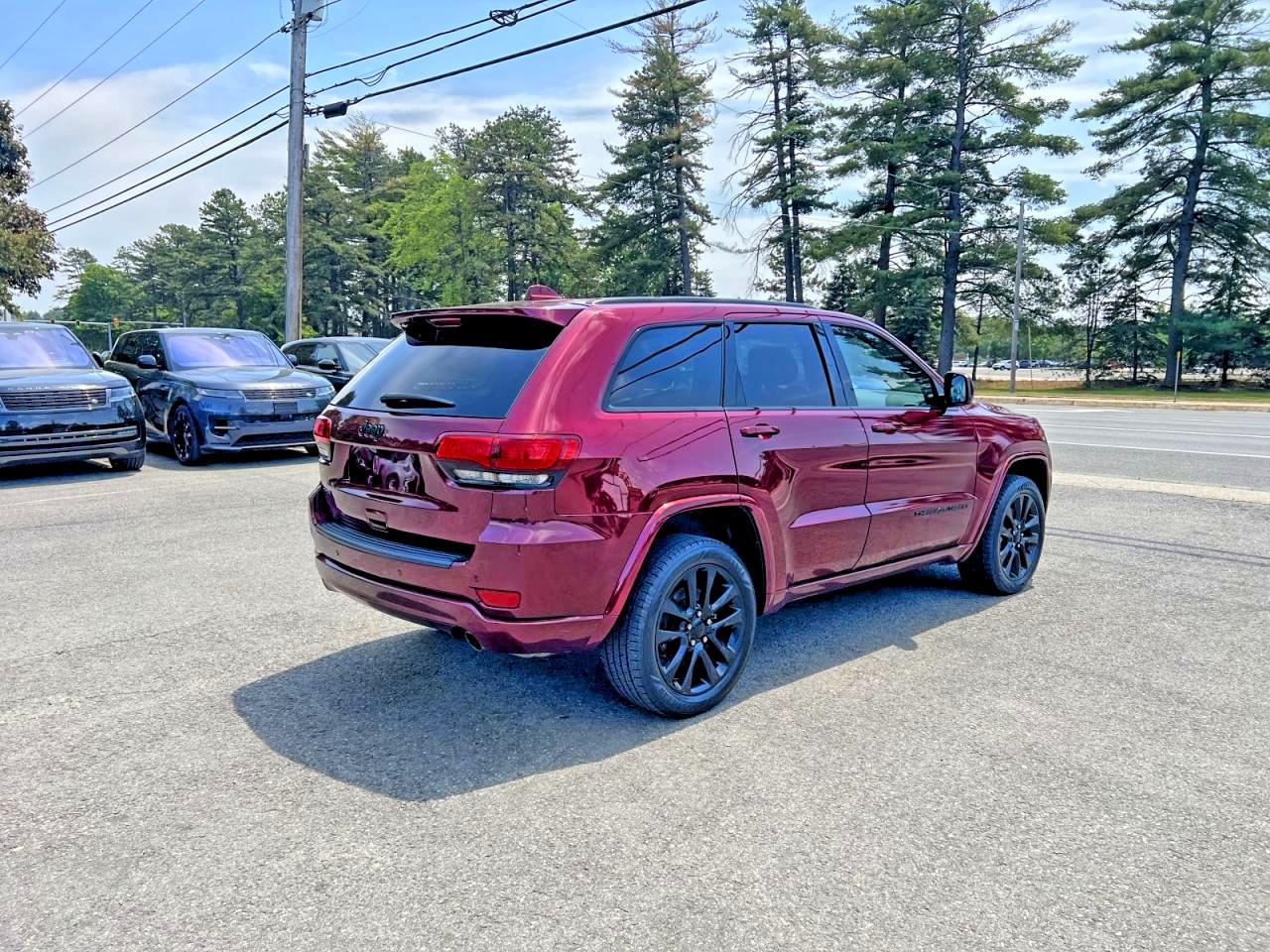 2021 Jeep Grand Cherokee Laredo - Фото 4