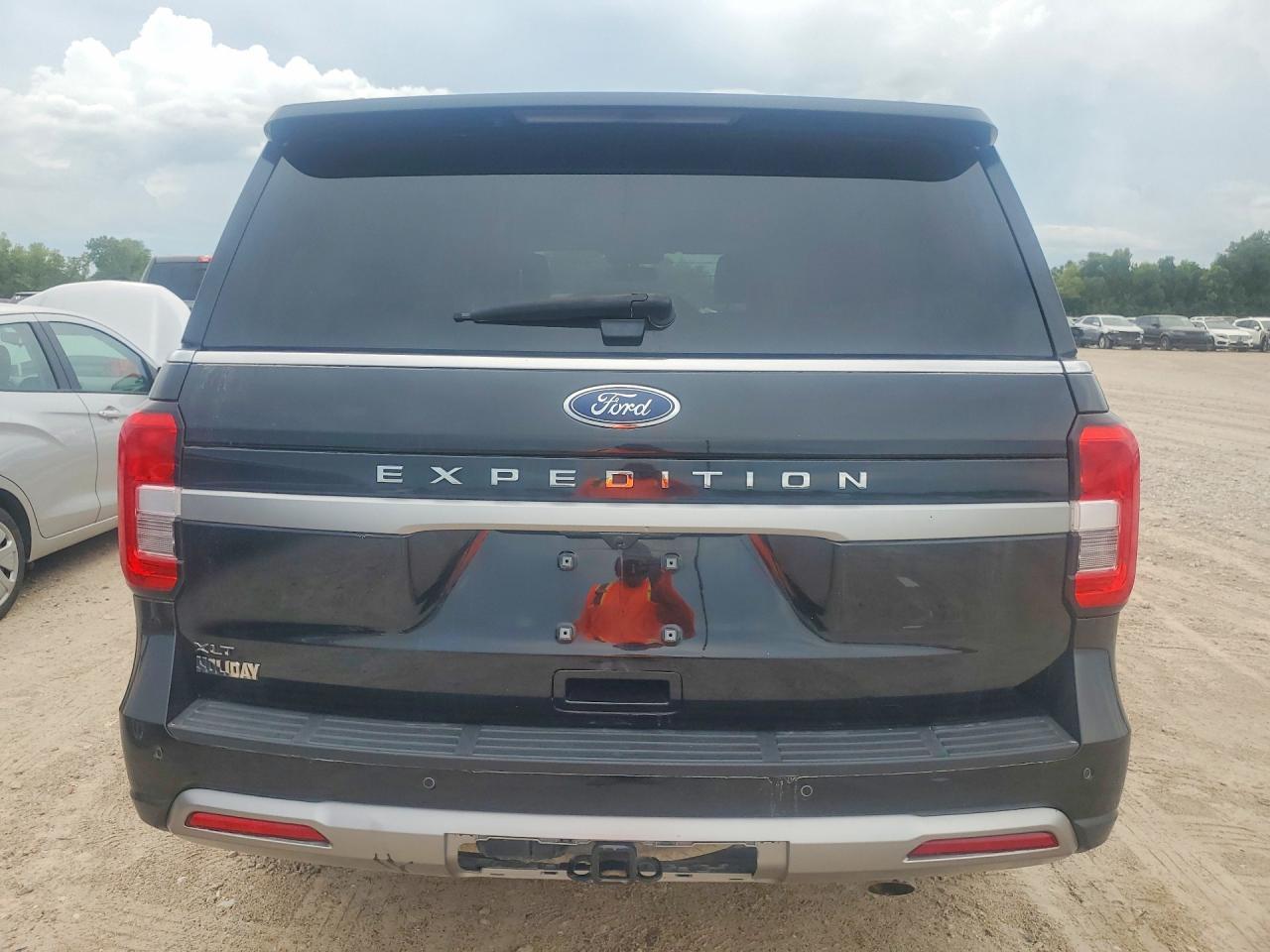 2023 Ford Expedition Xlt - Фото 6