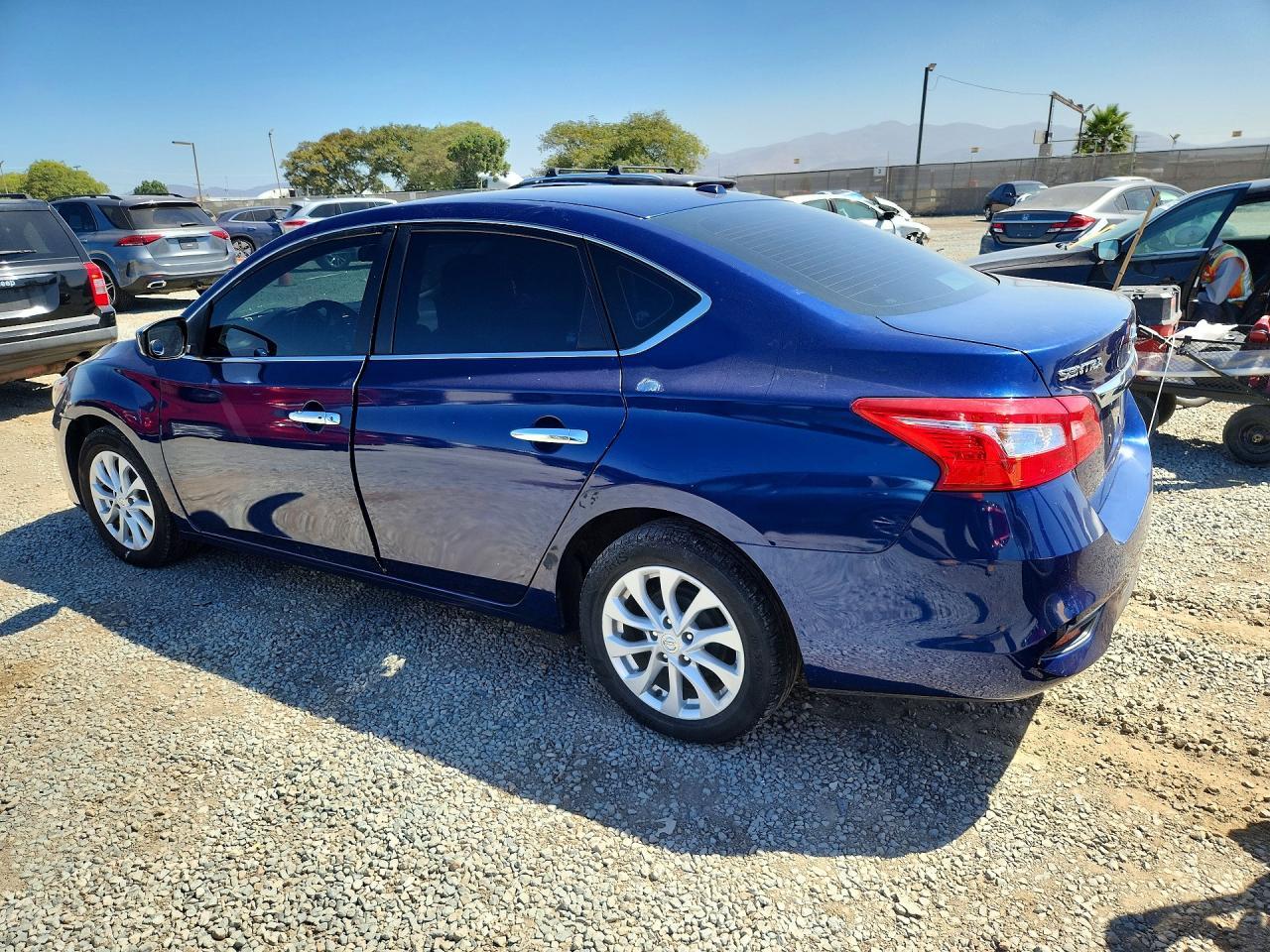 2019 Nissan Sentra Sv - Фото 2