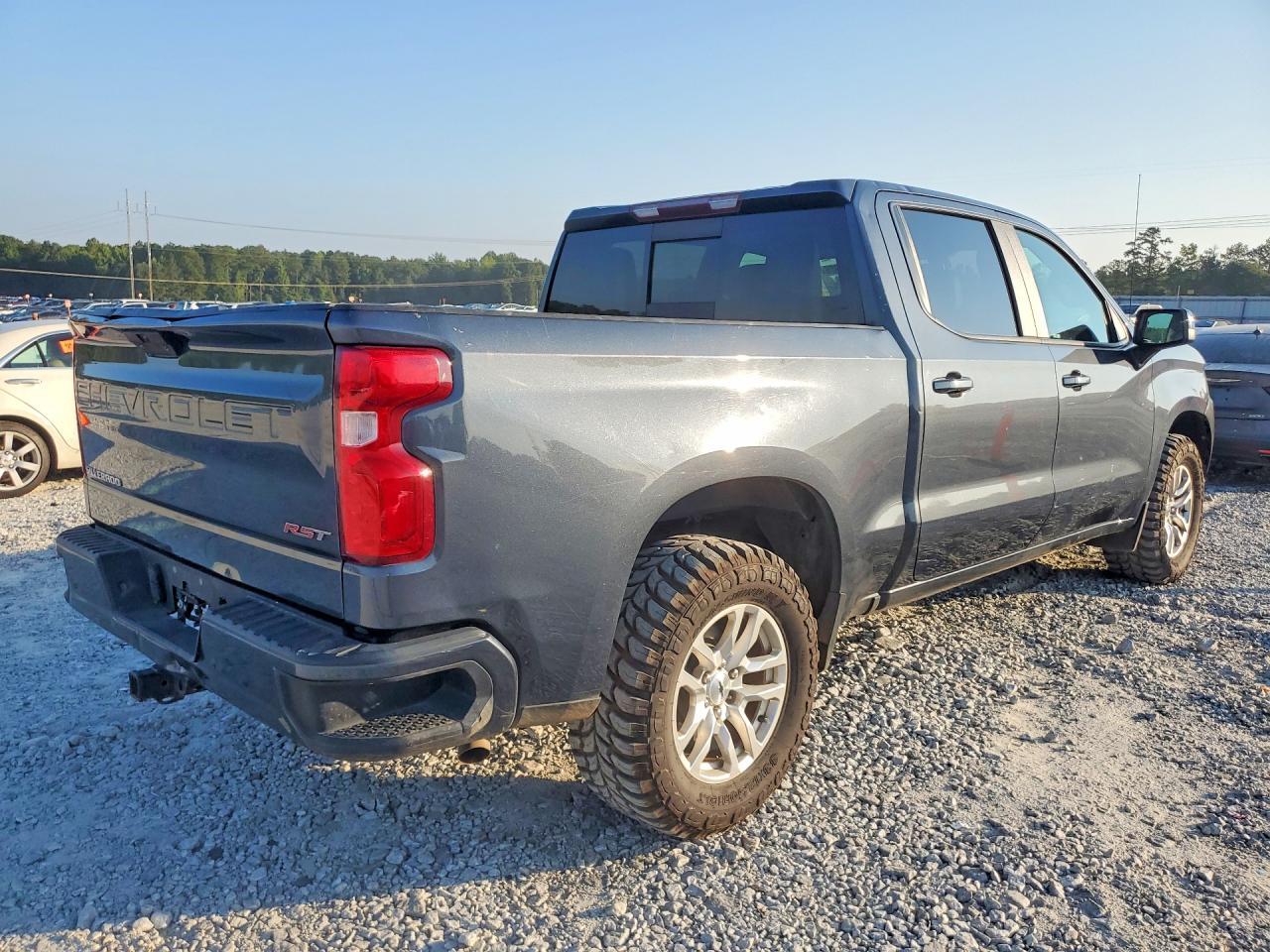 2021 Chevrolet Silverado C1500 Rst - Фото 3