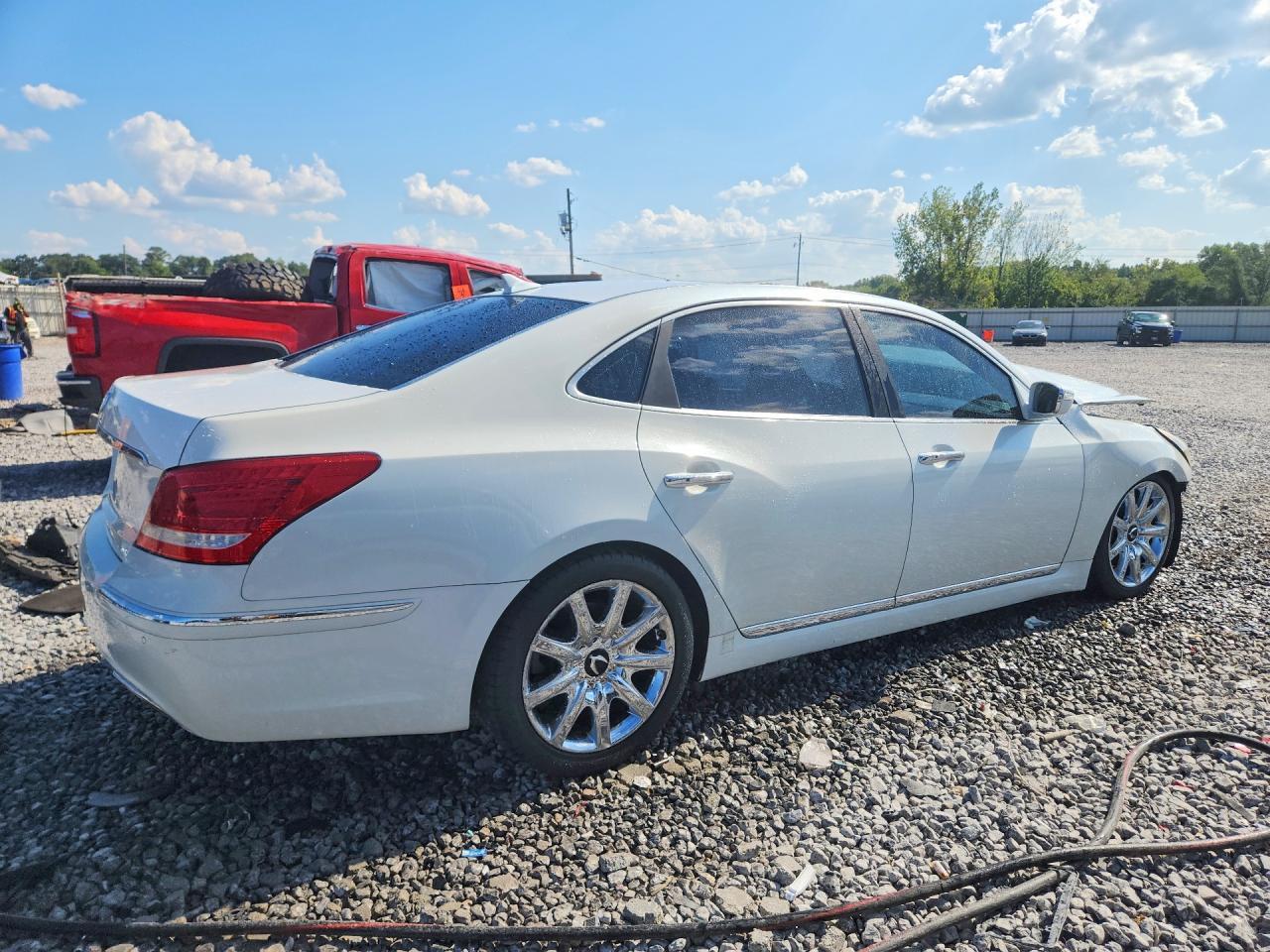 2012 Hyundai Equus Signature - Фото 3