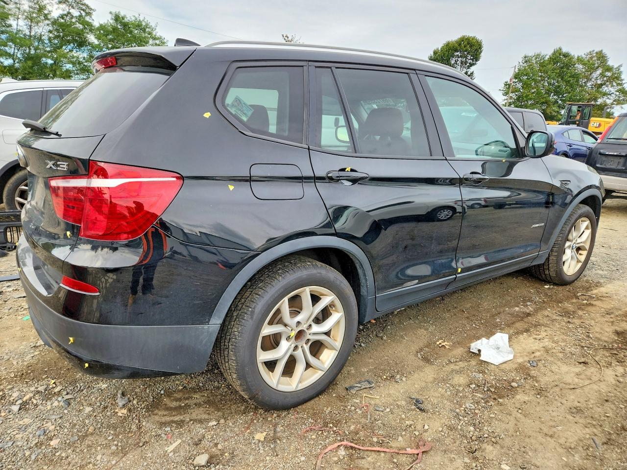 2011 BMW X3 xDrive35I - Image 3