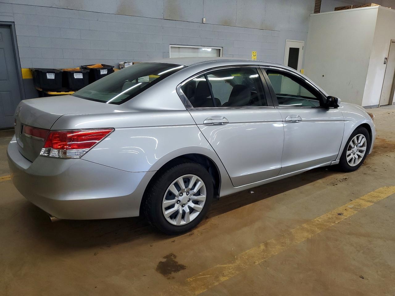 2011 Honda Accord Lx - Image 3