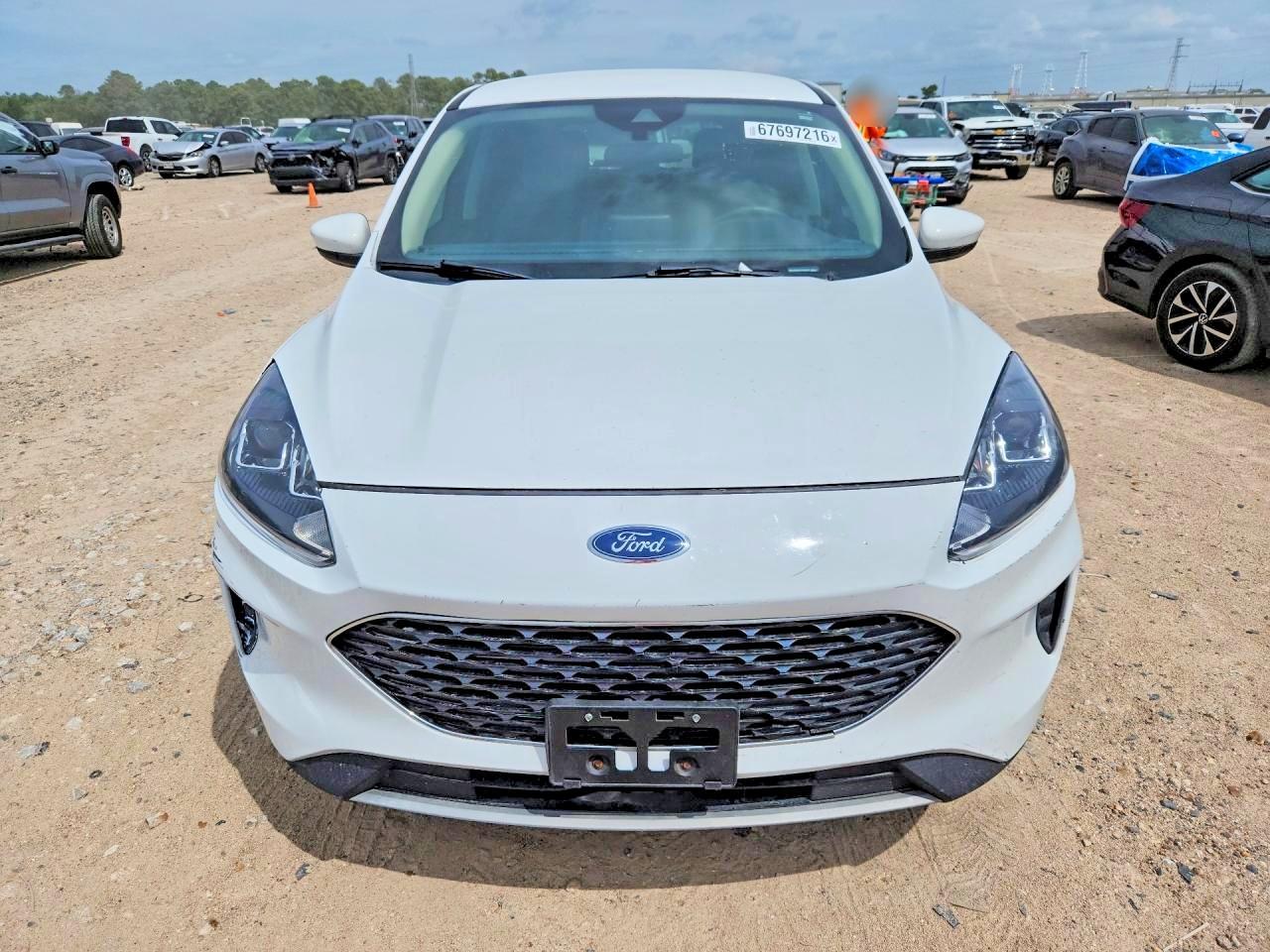 2020 Ford Escape Se - Фото 5