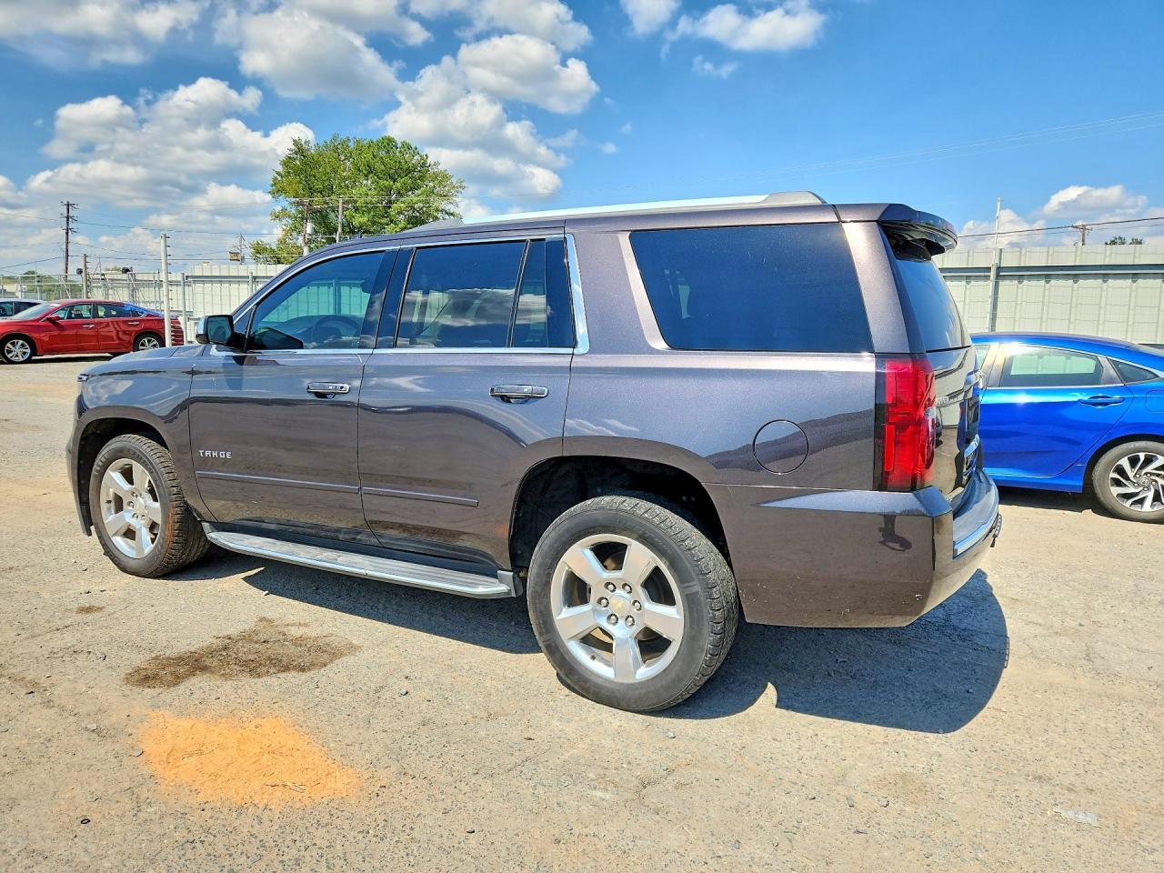 2017 Chevrolet Tahoe K1500 Premier - Image 2