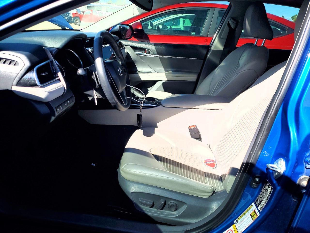 2018 Toyota Camry Se - Image 7