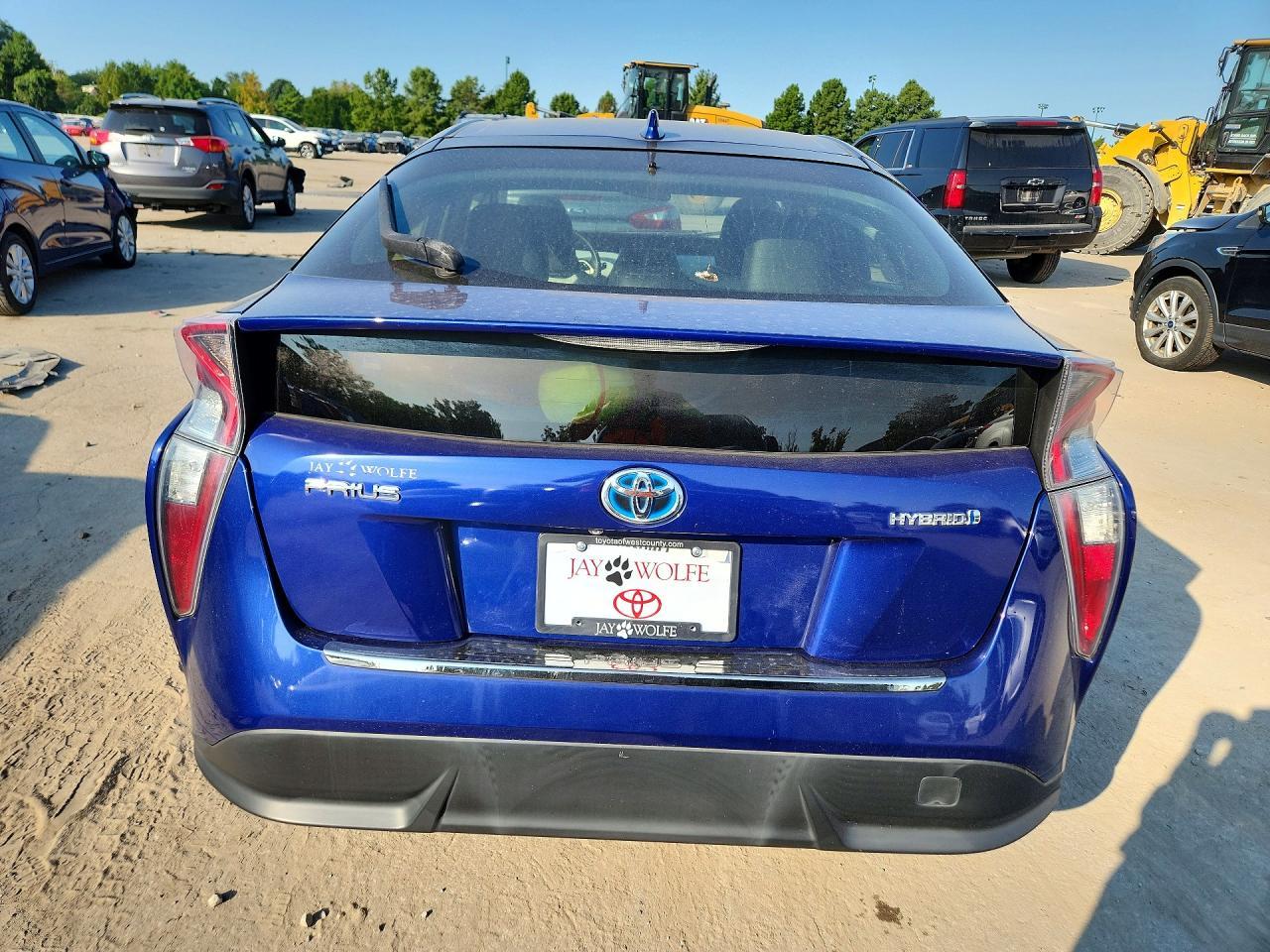 2016 Toyota Prius Three Touring - Фото 6