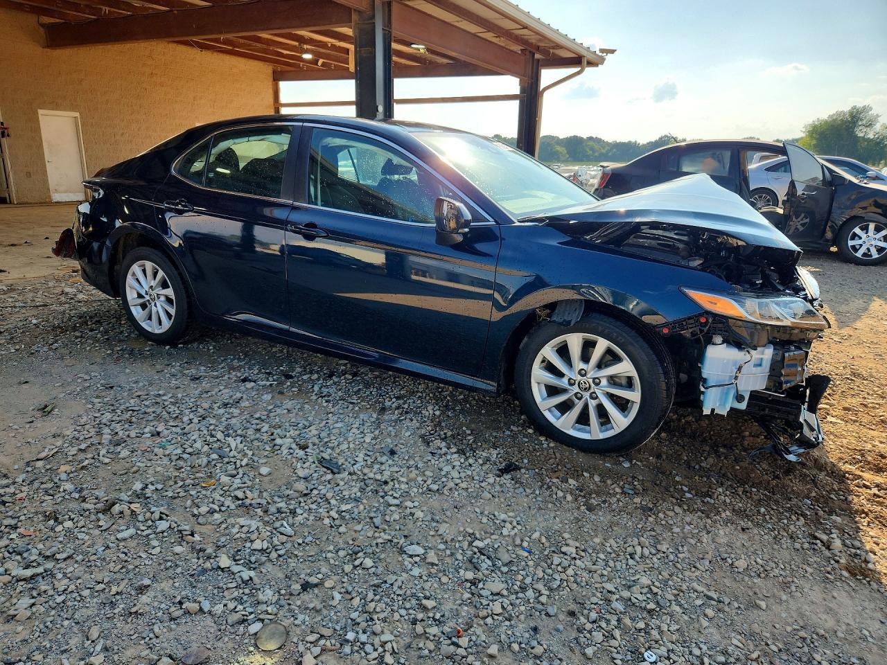 2021 Toyota Camry Le - Image 4
