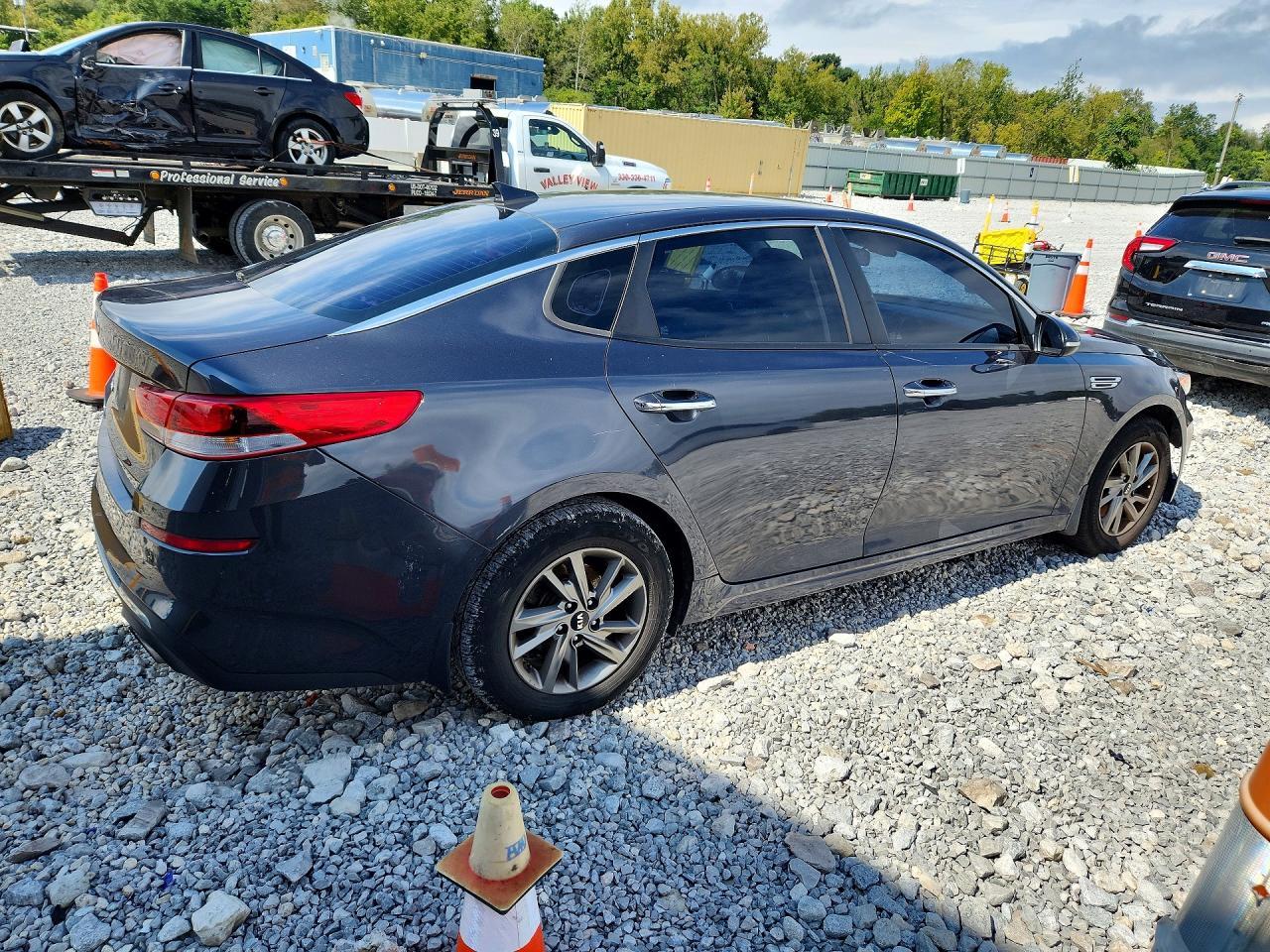 2019 Kia Optima Lx - Image 3