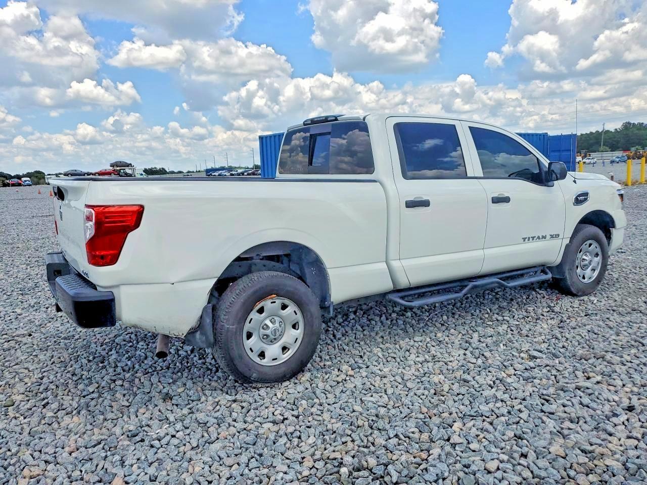 2021 Nissan Titan Xd S - Фото 3