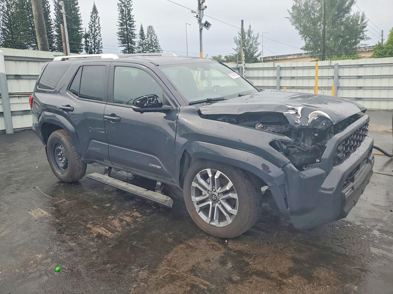 2025 Toyota 4Runner Limited - Фото 4
