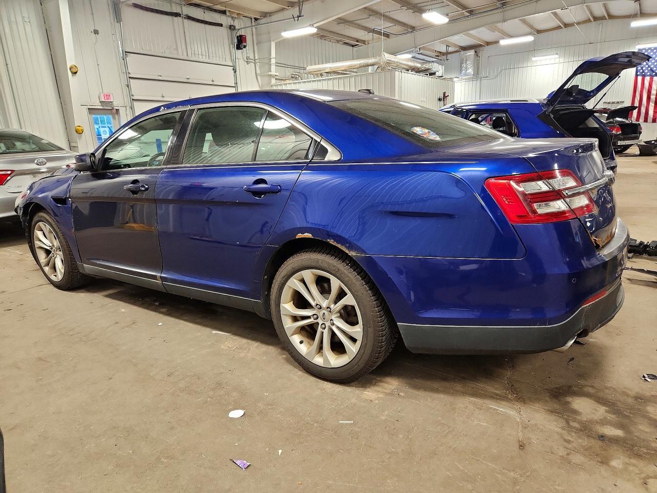 2013 Ford Taurus Sel - Фото 2
