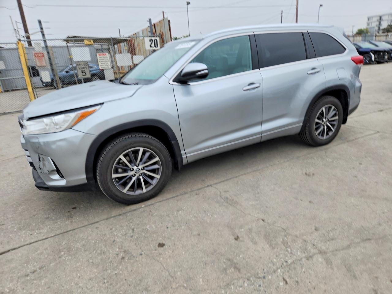 2018 Toyota Highlander Xle