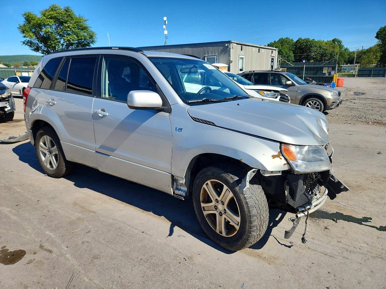 2008 Suzuki Grand Vitara Luxury - Image 4