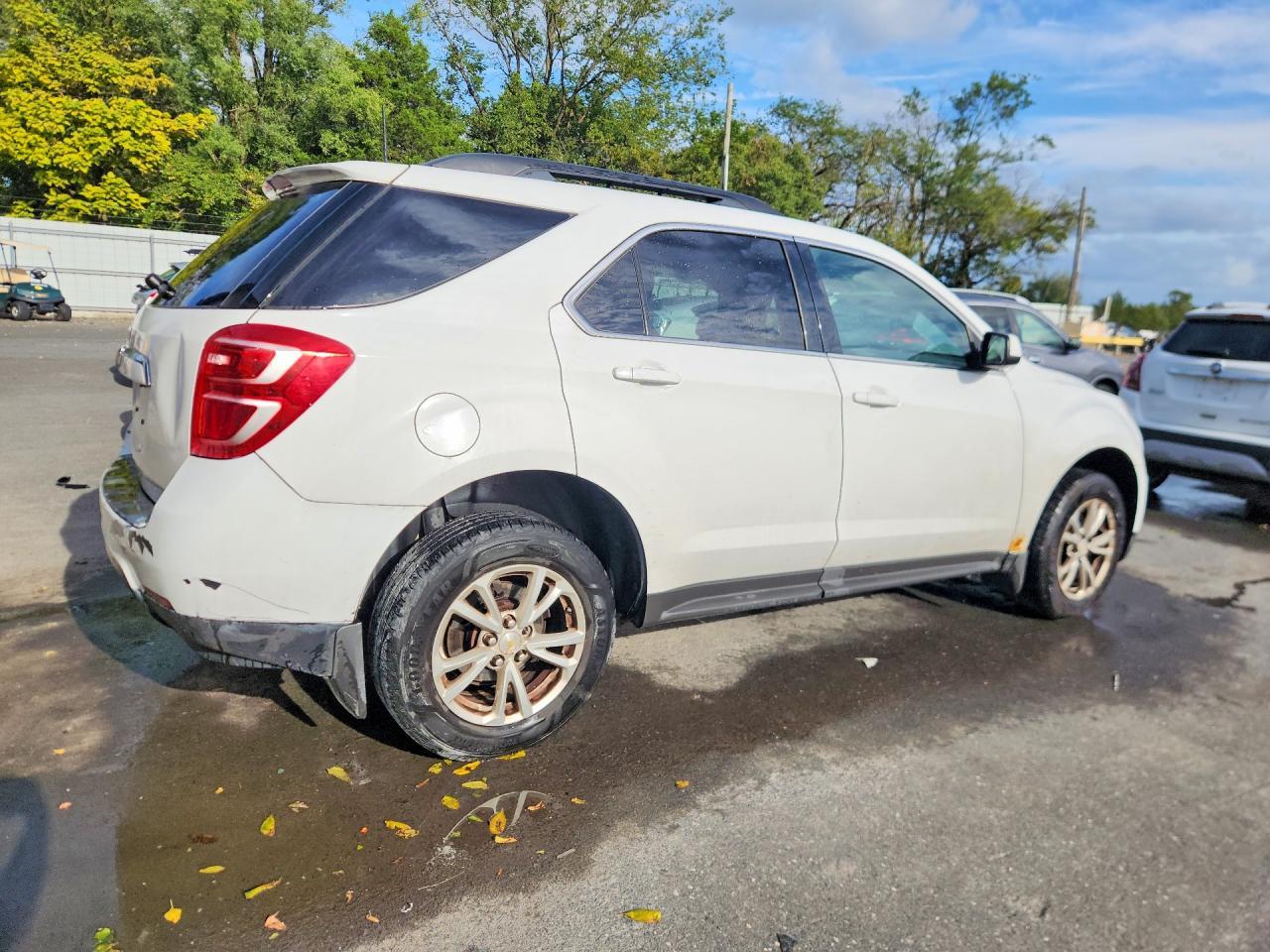 2017 Chevrolet Equinox Lt - Image 3