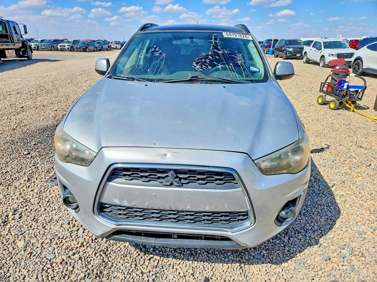 2014 Mitsubishi Outlander Sport Se - Image 5
