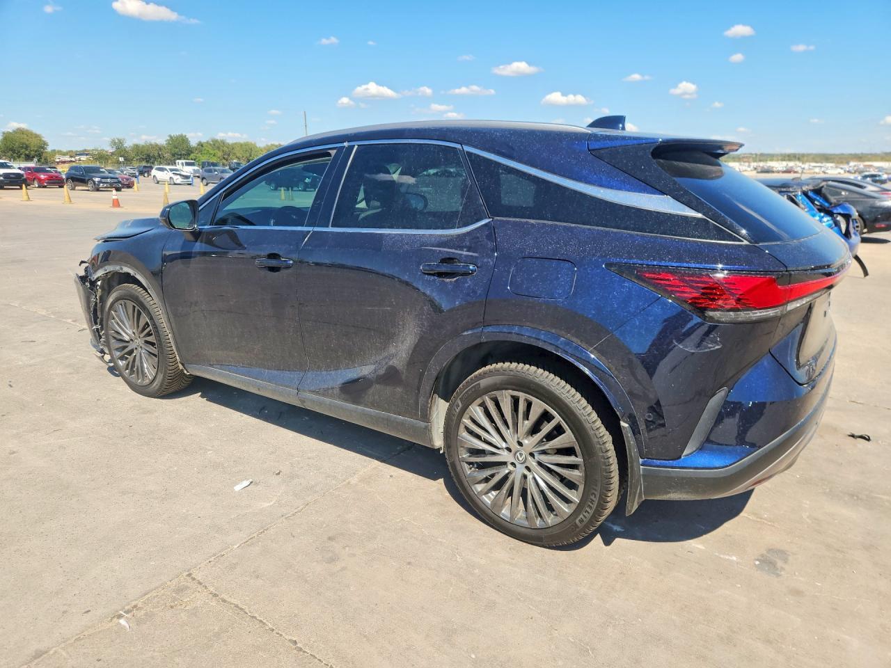 2023 Lexus Rx 350 Luxury - Image 2