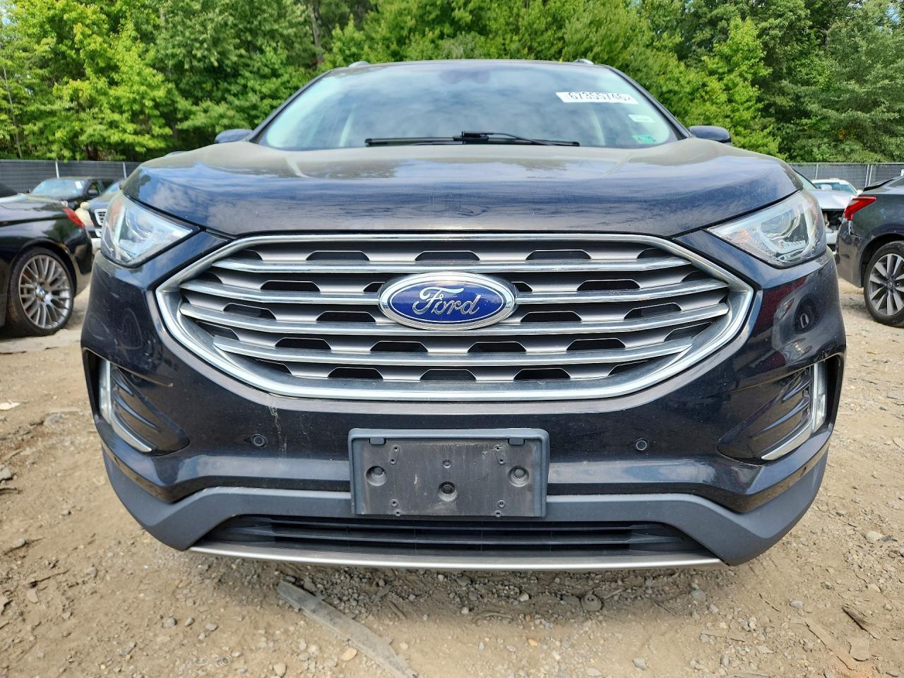 2020 Ford Edge Titanium - Фото 5