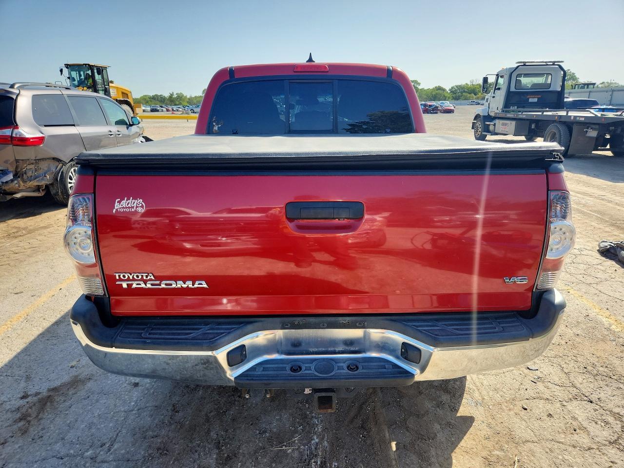 2014 Toyota Tacoma V6 - Фото 6