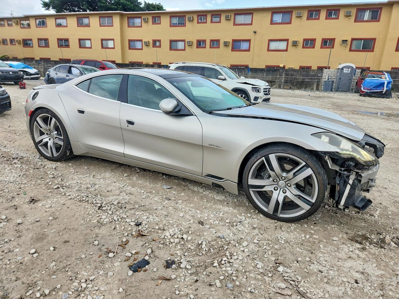 2012 Fisker Automotive Karma Collector Edition - Фото 4