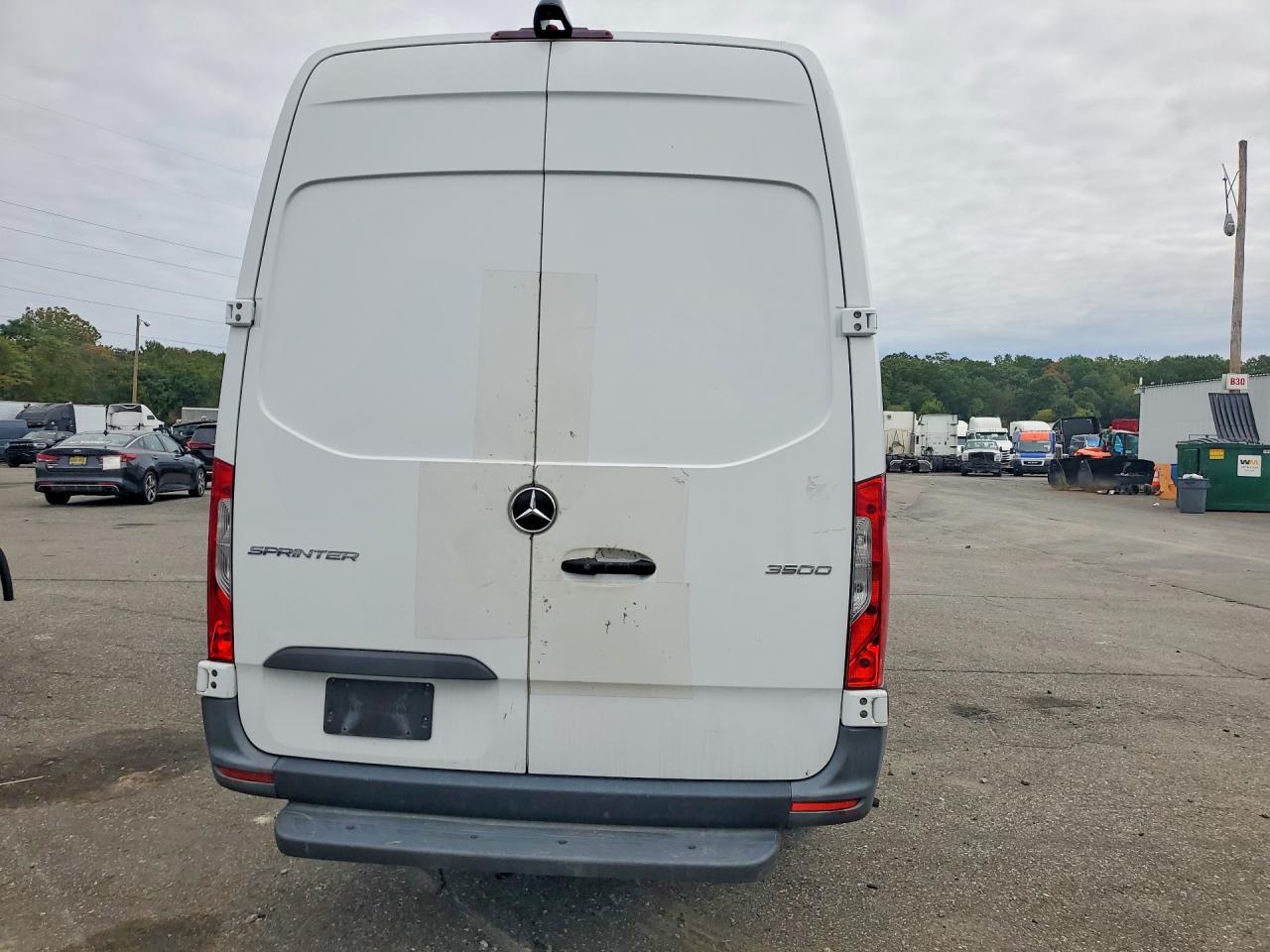 2019 Mercedes-Benz Sprinter 2500/3500 Delivery Van - Фото 6