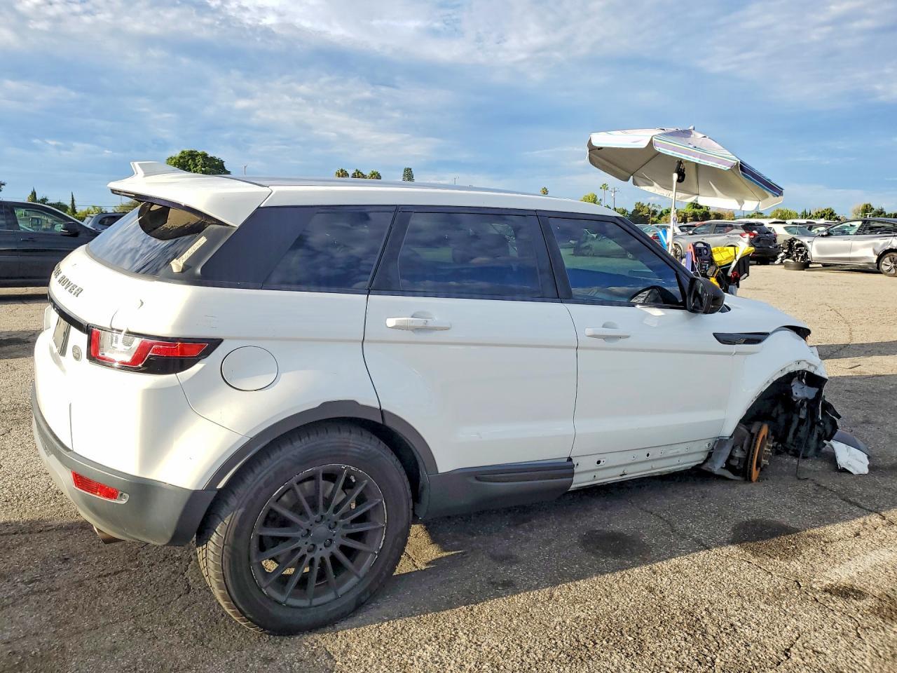 2017 Land Rover Range Rover Evoque Se - Фото 3