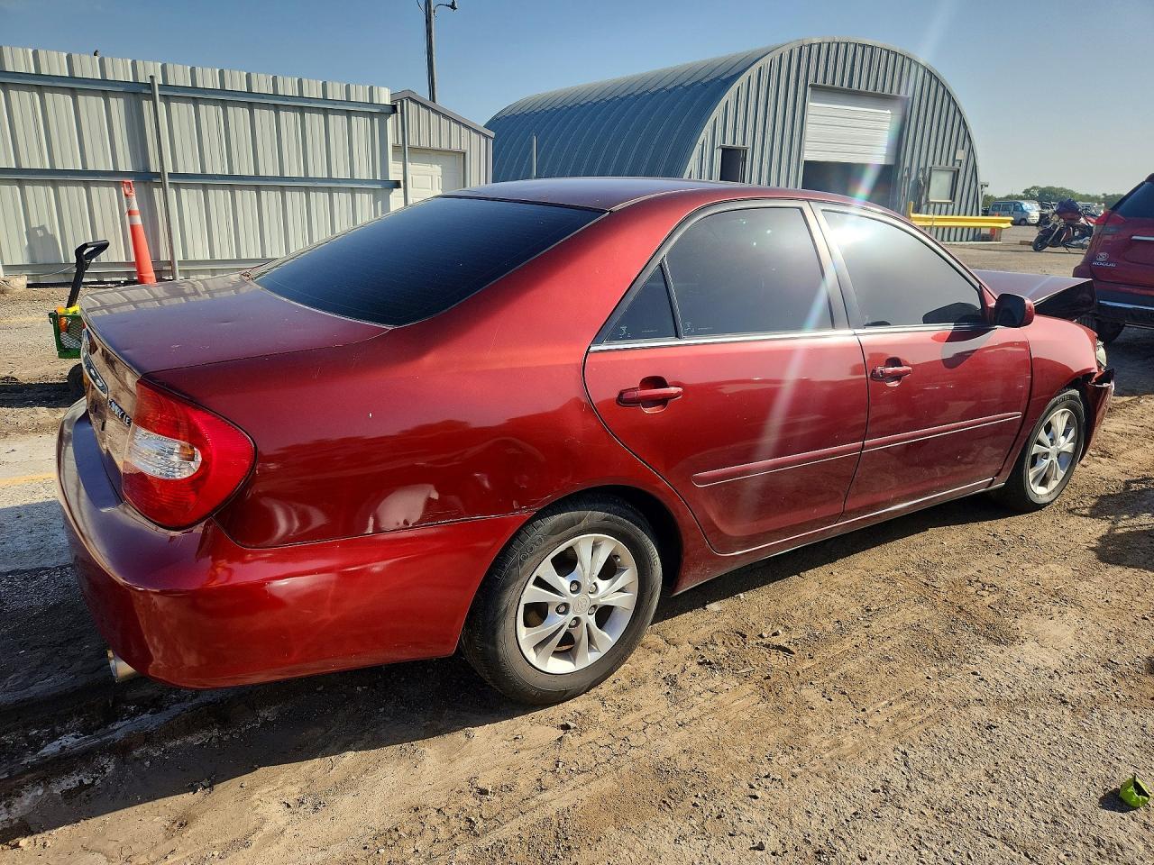2004 Toyota Camry Le V6 - Фото 3