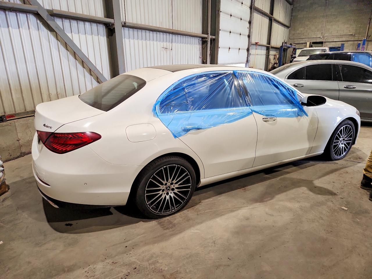 2024 Mercedes-Benz C 300 4Matic - Image 3