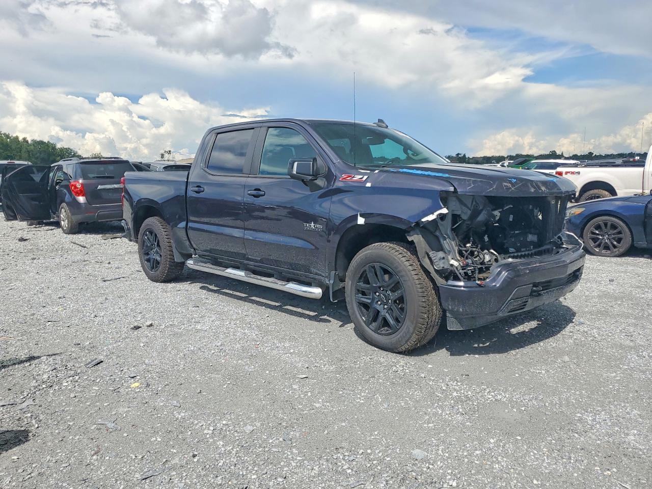 2022 Chevrolet Silverado K1500 Rst - Фото 4