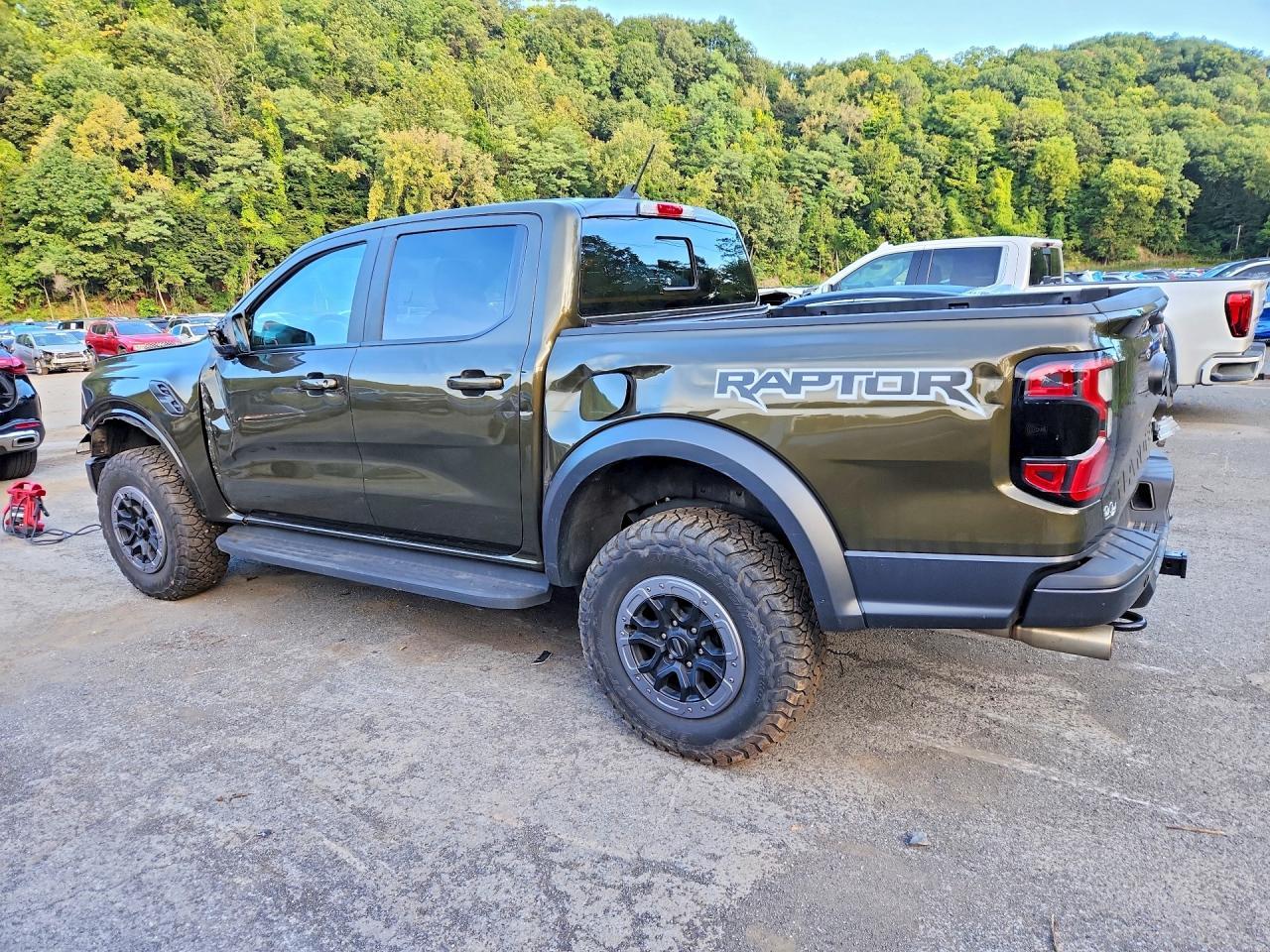 2025 Ford Ranger Raptor - Image 2