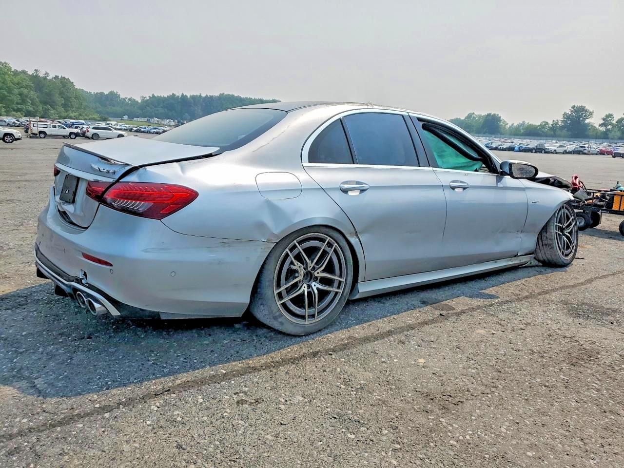 2021 Mercedes-Benz E Amg 53 4Matic - Фото 3