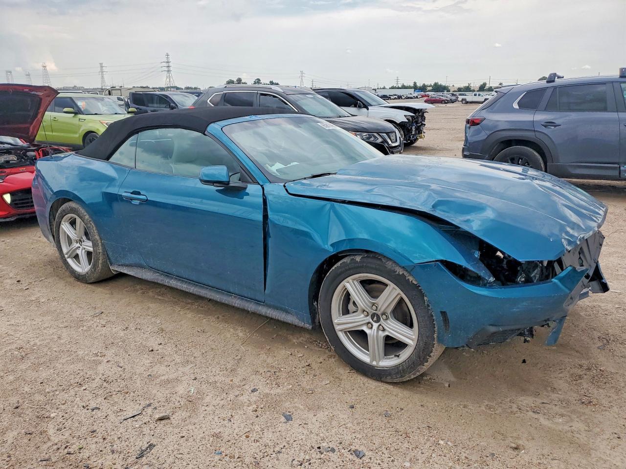 2026 Ford Mustang - Image 4