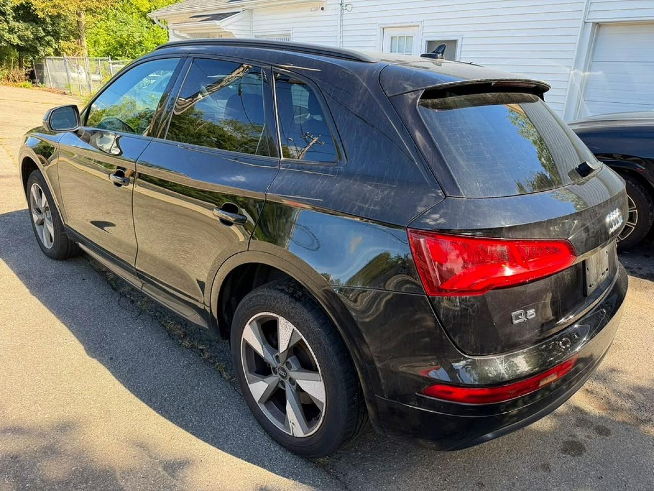 2020 Audi Q5 Premium - Image 2