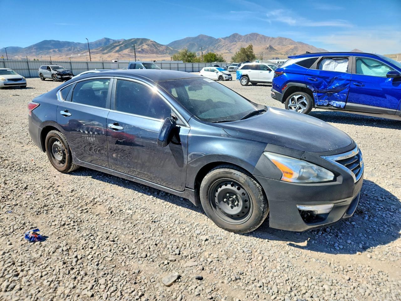 2015 Nissan Altima 2.5 S - Image 4